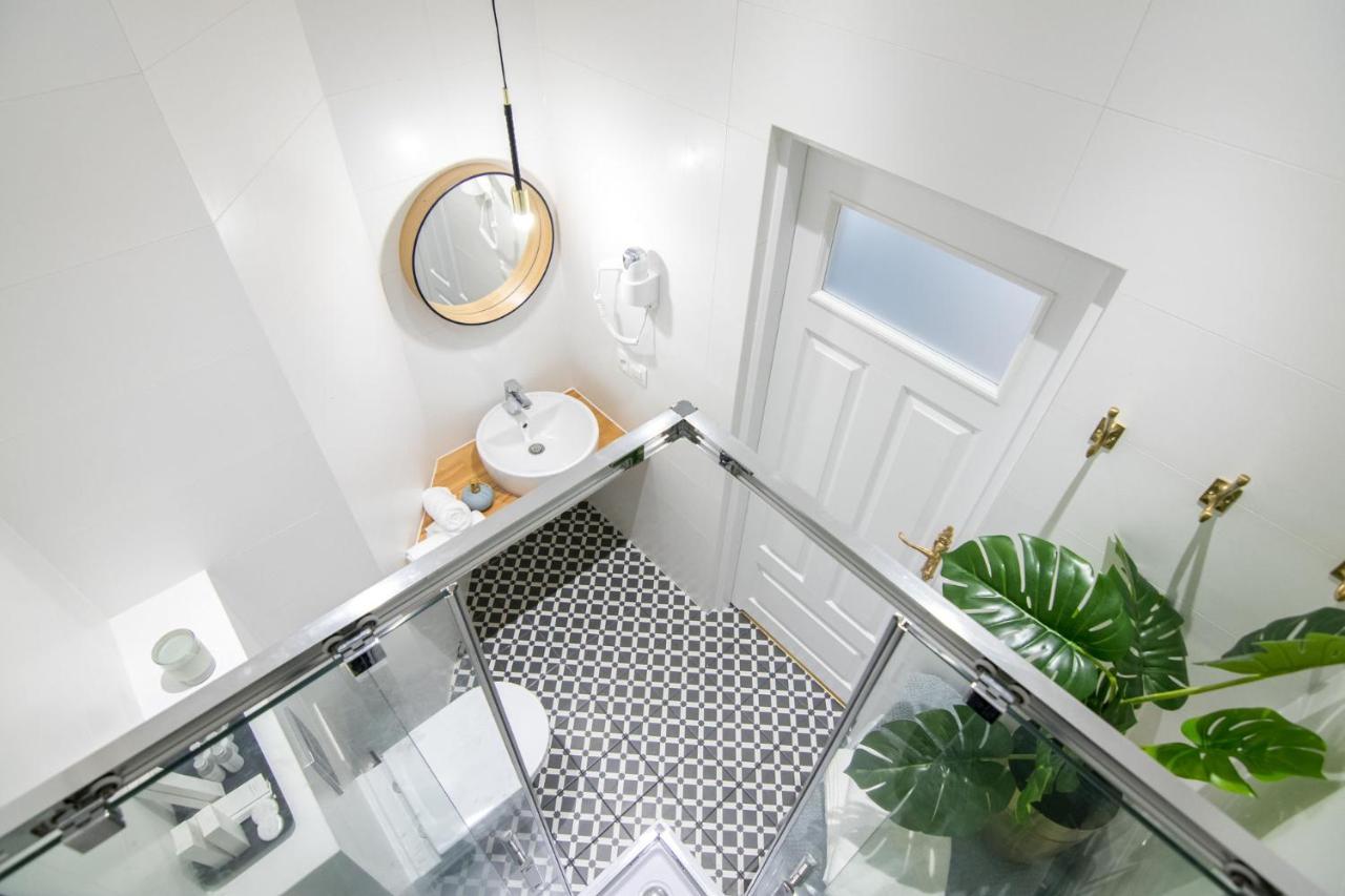 Apartment Nearto Old Town Kraszewskiego Street كراكوفيا المظهر الخارجي الصورة